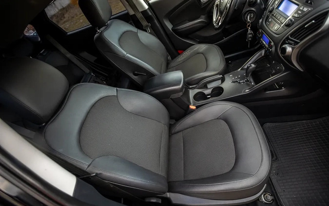 Hyundai ix35 cena 43900 przebieg: 153000, rok produkcji 2014 z Lidzbark małe 352